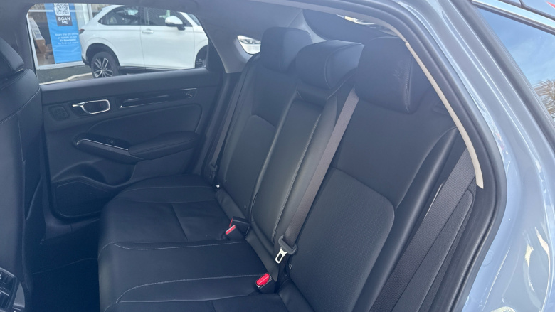 Honda Civic 2.0 eHEV Advance 5dr CVT Hybrid Hatchback